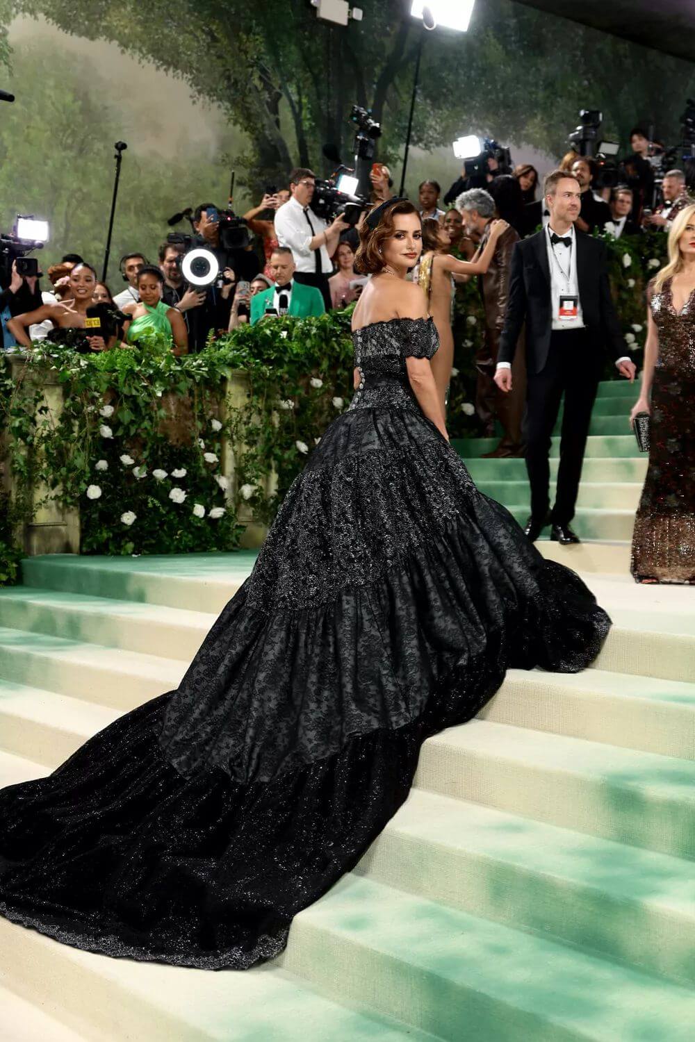 met-gala-2024-obrazi-z-vechirki-scho-vrazili-svit-5