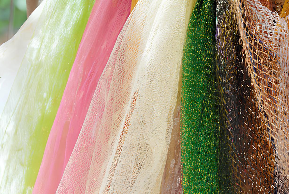 nevagomi-aksesuari-sheer-bag-aesthetic-chomu-prozori-sumki-shoperi-zahopili-modu-2